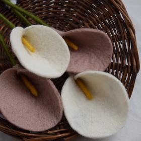 Felted Lily