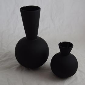 Black Trumpet Vases